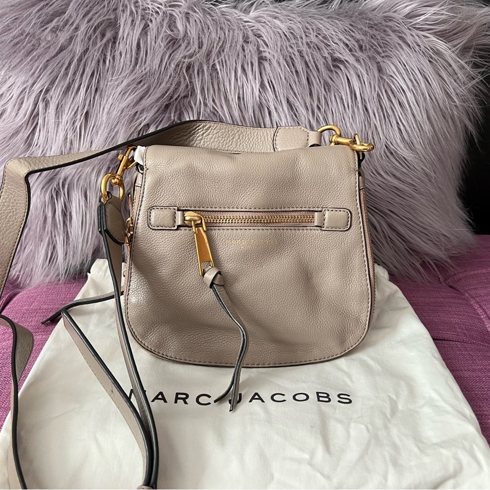 Marc Jacobs Saddle Leather Crossbody Grey/Gold Small Size